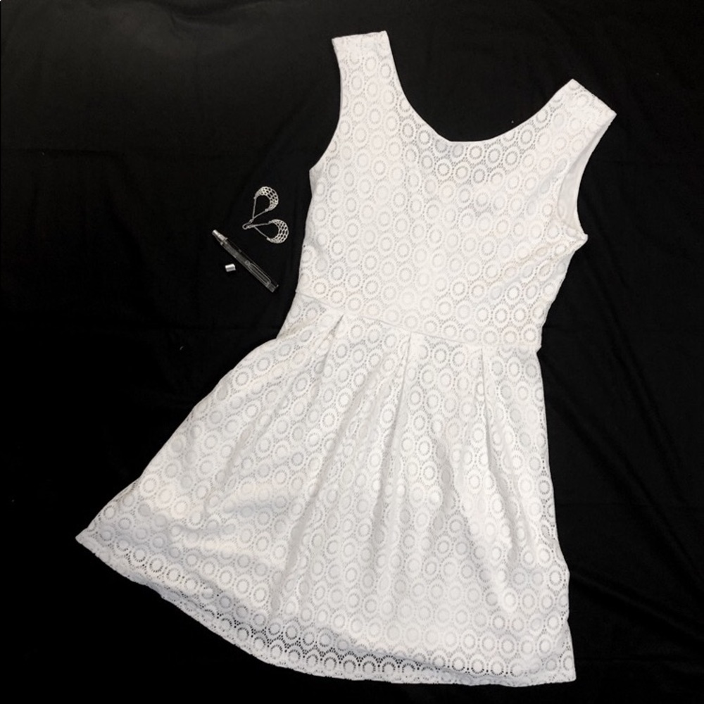 Metaphor | Sleeveless A Line White Lace Dress sz 8